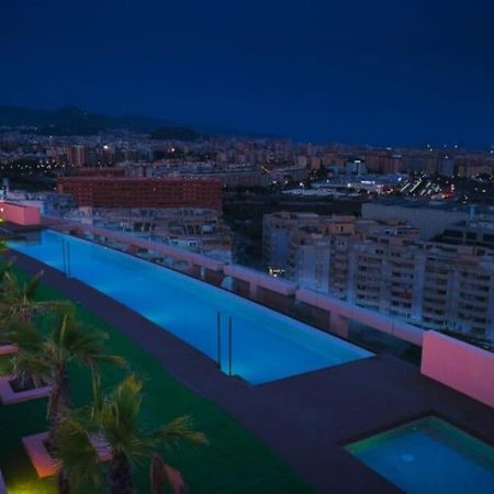 Precioso Alojamiento En La Mejor Zona De Malaga Exterior photo